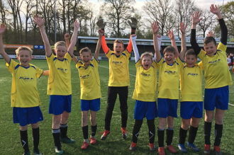 De Meander boys doen het: Kampioen van Dinkelland