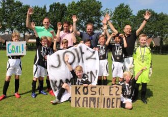 KOSC JO 11-2 wint ruim van naaste concurrent en kroont zich tot kampioen