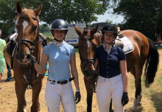 Jodie Bruns en Manon Roetenberg naar de regiokampioenschappen in Heeten