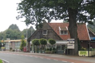 Zomerse activiteiten met het terras als decor bij Café Bolscher Vasse