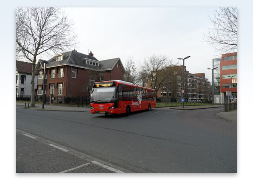 CDA Dinkelland pleit voor bushalte Deurningen-Enschede