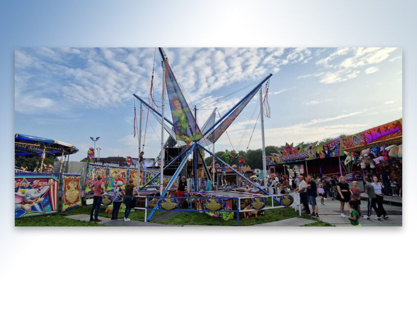 Trampoline nieuwe attractie op Koale Karmis