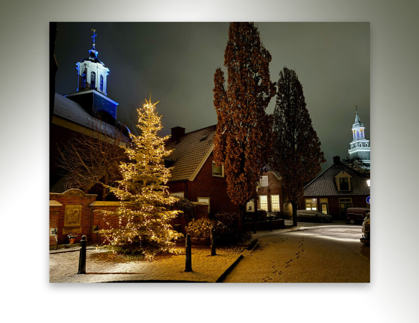 Kerst tussen twee kerktorens