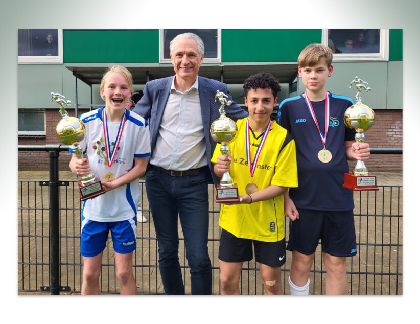 Succesvol schoolvoetbaltoernooi Dinkelland