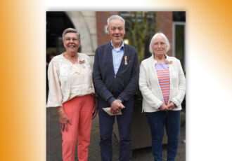 Acht burgers Dinkelland onderscheiden
