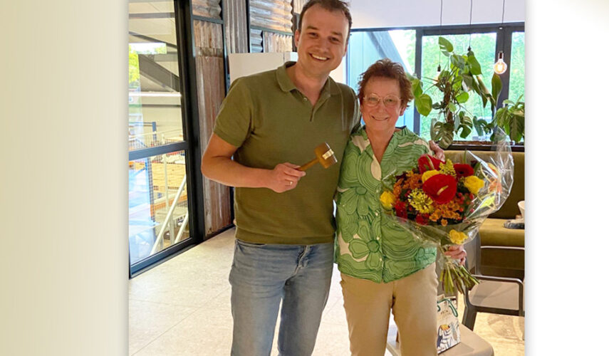 Maria Tijink zwaait af als voorzitter van de EHBO vereniging Rossum Saasveld
