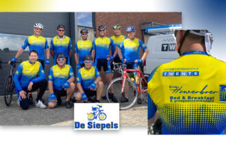 Nieuwe pakken in Ootmarsumse kleuren voor De Siepels