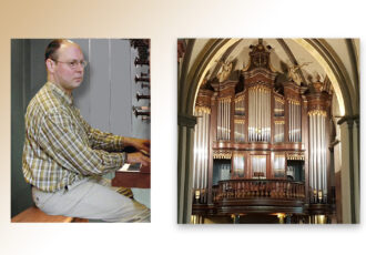 Hans Stege achter het Epmann orgel in Simon en Judaskerk
