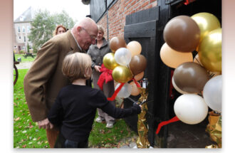Feestelijke opening Koetsenhuis Openluchtmuseum Ootmarsum