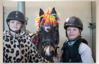 Pony wandelen ouder-kind bij erve Meinders