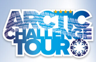 Feestelijke finish Arctic Challenge in centrum Ootmarsum