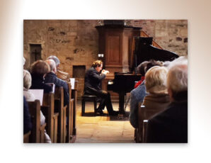 Gianluca Luisi maakt diepe indruk in de Stiftskerk van Weerselo