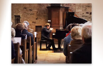 Gianluca Luisi maakt diepe indruk in de Stiftskerk van Weerselo