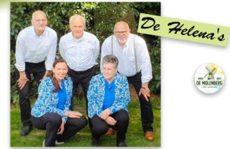 Helena’s treden op in café de Molenberg