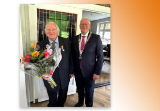 Harry Smienk uit Lattrop Koninklijk onderscheiden