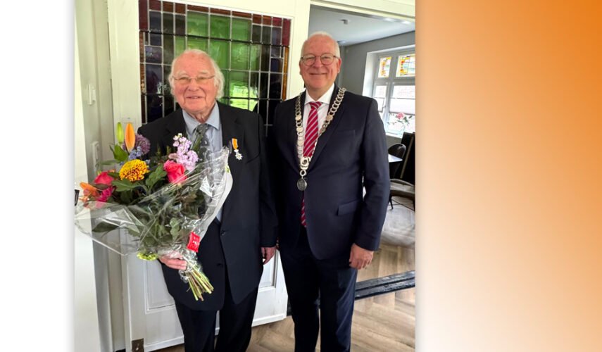 Harry Smienk uit Lattrop Koninklijk onderscheiden