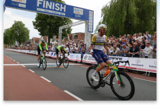 Australiër Patrick Eddy verslaat smaakmaker Jan Willem van Schip