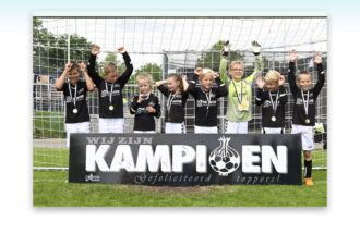 KOSC JO9-2 ongeslagen kampioen
