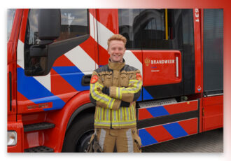 Hovenier Ruben is ook brandweerman bij het korps Ootmarsum