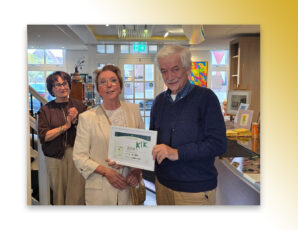 Een vitale Cheque voor ART BRUT KIK