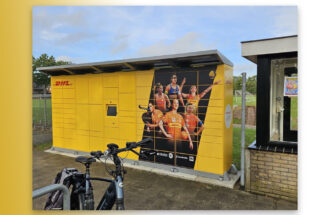 DHL pakketautomaat nu wel geplaatst op parkeerplaats ’n Tooslag